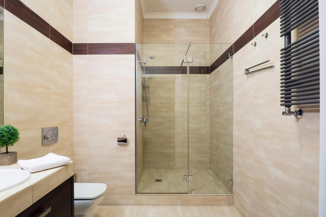 Majestic Residence -150M2 With Iconic Market Square View As Home Apartamenty R506 Wrocław Eksteriør billede